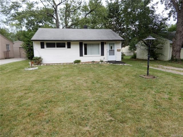 8147 ELMHURST 1