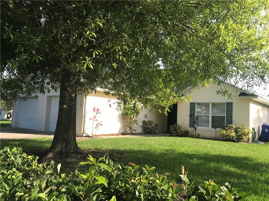 11175 Airport Dr unit 11177, Sebastian, FL 32958 - photo 1