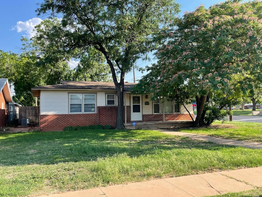 4319 30th St, Lubbock, TX 79410 - photo 1