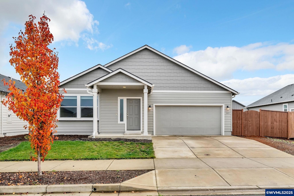 1433 Jefferson St, Independence, OR 97351 - photo 1