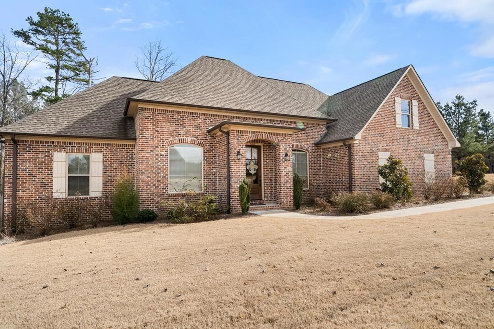 305 Lakes Dr N, Oxford, MS 38655 - photo 1