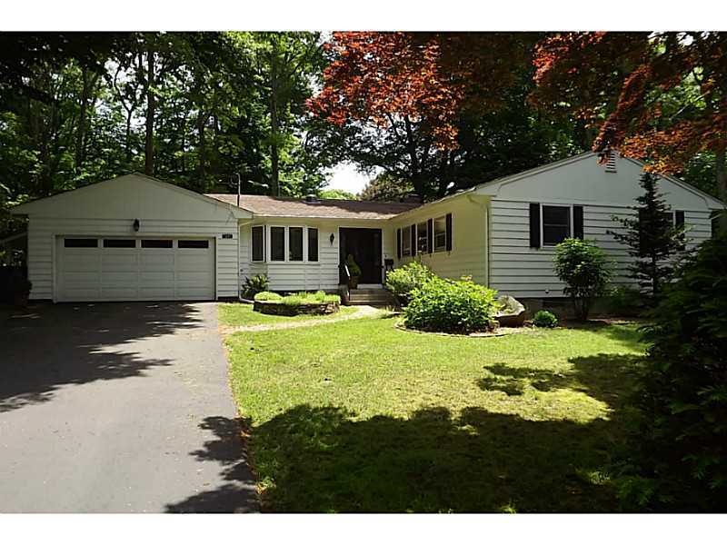 115 Dendron Rd, Wakefield, RI 02879 - photo 1