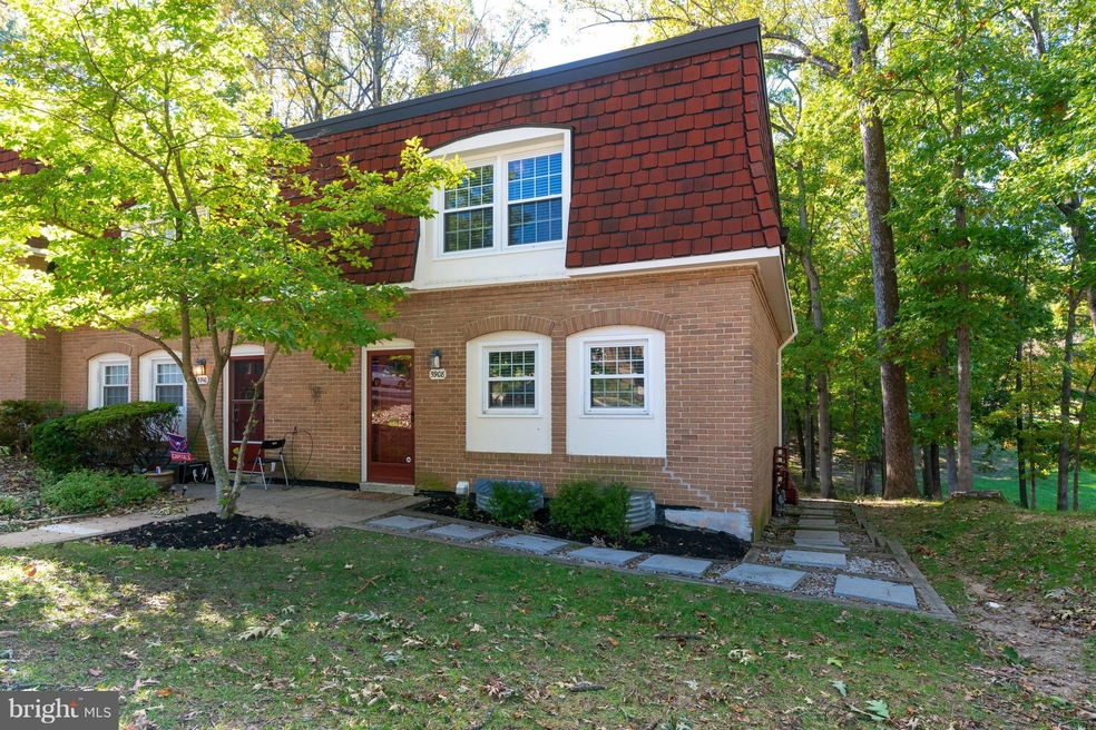 5908 Prince James Dr unit 73, Springfield, VA 22152 - photo 1