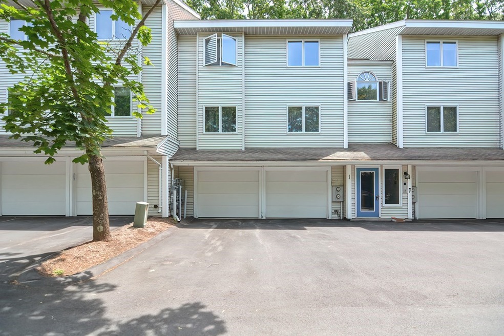 700 East St unit I, Walpole, MA 02081 - photo 1