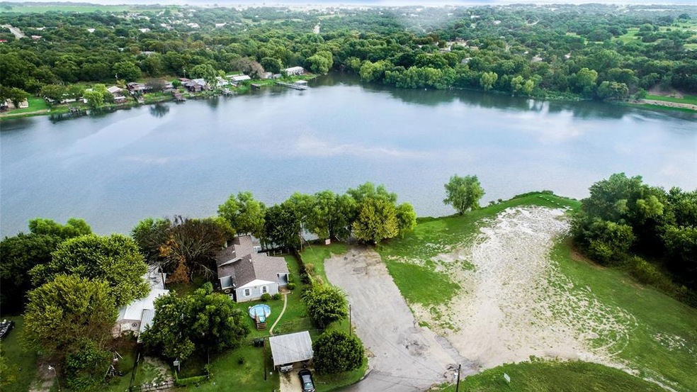 4923 Lake Shore Trail, Weatherford, TX 76087 - photo 1