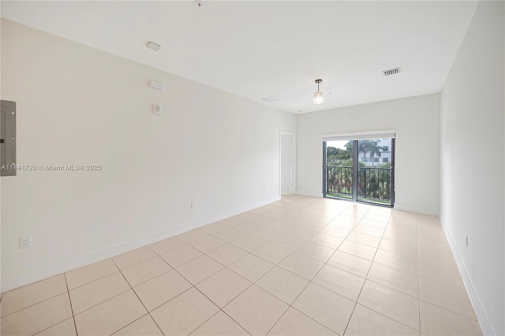 8265 NW 41st St unit C-202, Doral, FL 33166 - photo 1