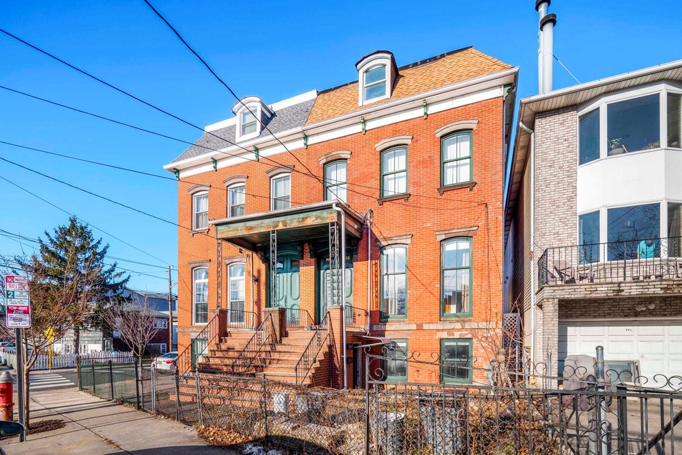 111 Chestnut Ave unit 1, Jersey City, NJ 07306 - photo 1