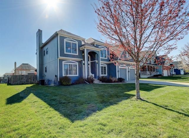 1505 SW 41st St, Lees Summit, MO 64082 - photo 1