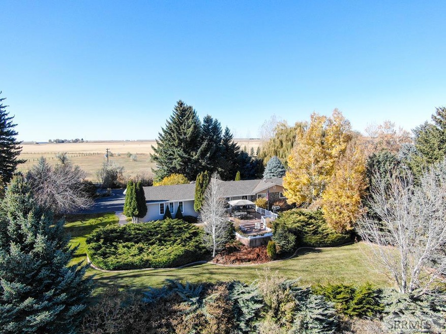 1266 N 550 E, Shelley, ID 83274 - photo 1