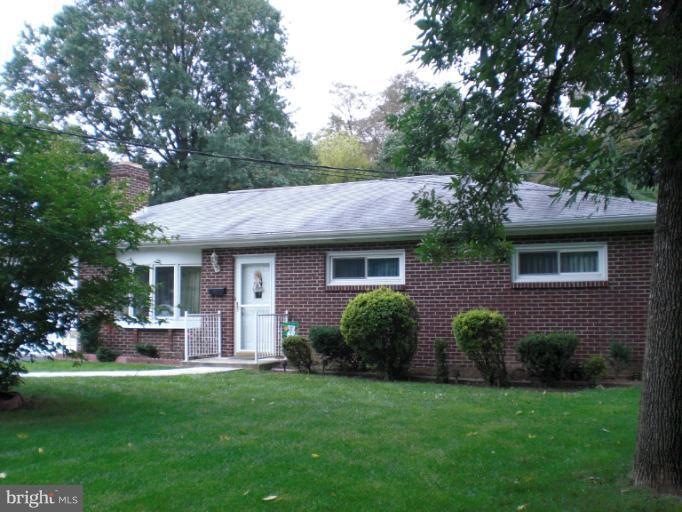 17435 Amber Dr, Hagerstown, MD 21740 - photo 1