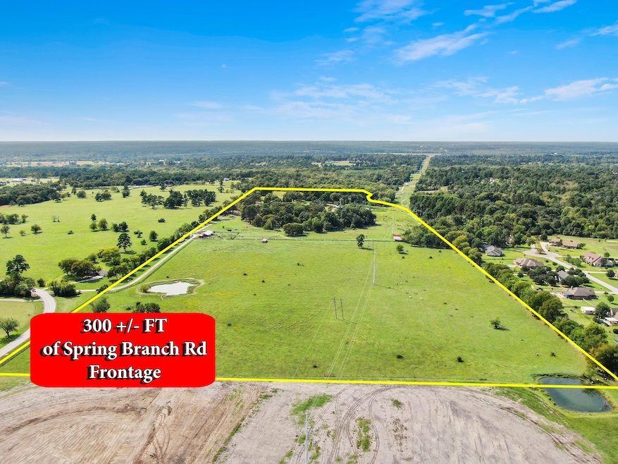 6605 Spring Branch Rd, Montgomery, TX 77316 - photo 1