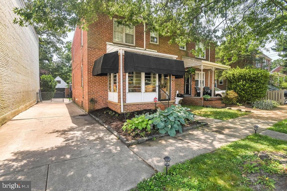 2002 W 17th St, Wilmington, DE 19806 - photo 1