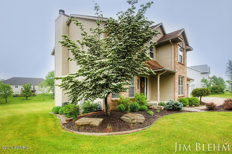 7434 Whistlevale Dr SW, Byron Center, MI 49315 - photo 1