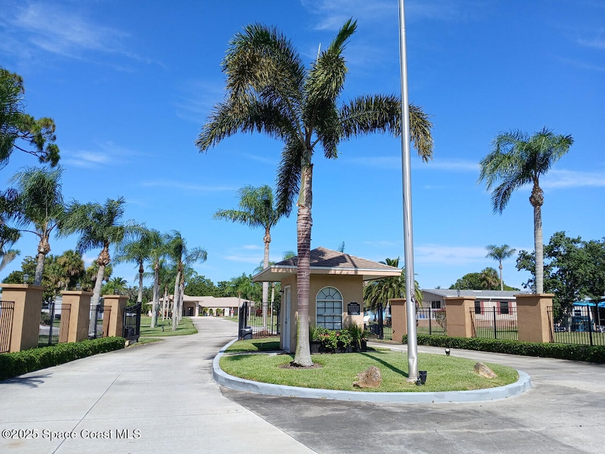 4619 Goldfinch Ln, Merritt Island, FL 32953 - photo 1