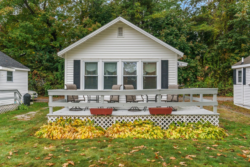 76 Post Rd unit 16, Wells, ME 04090 - photo 1