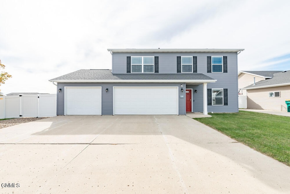 318 Brandenburg Loop MLS-2