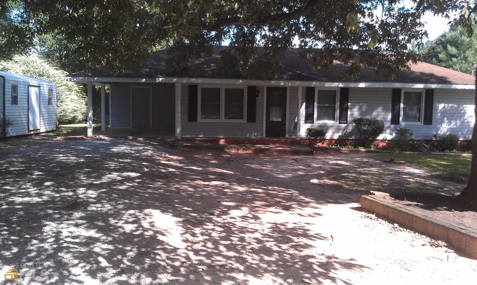 565 Womack Rd, Covington, GA 30016 - photo 1