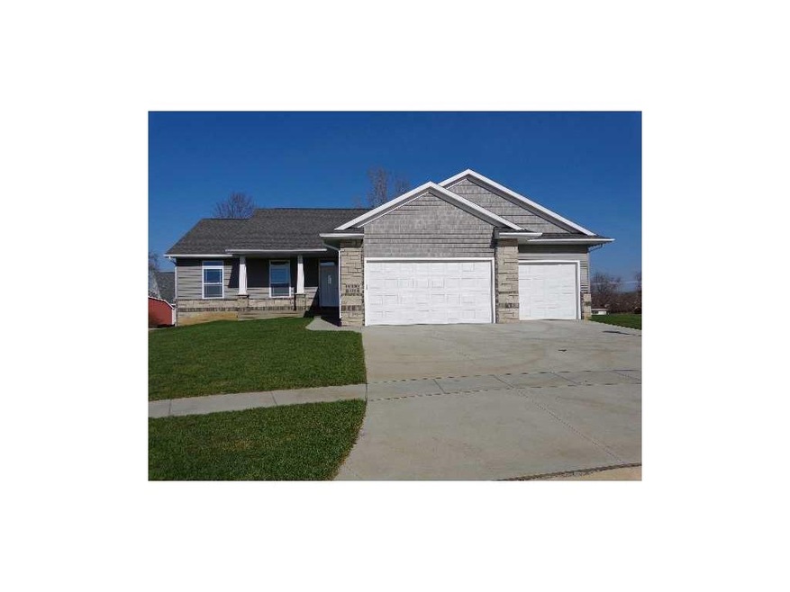 136 E Terrace Ct, Center Point, IA 52213 - photo 1