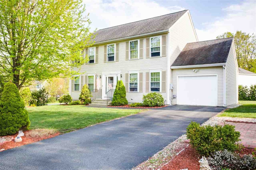 37 Lisa Ln, Manchester, NH 03103 - photo 1