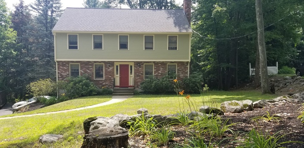 28 Avery Rd, Holden, MA 01520 - photo 1