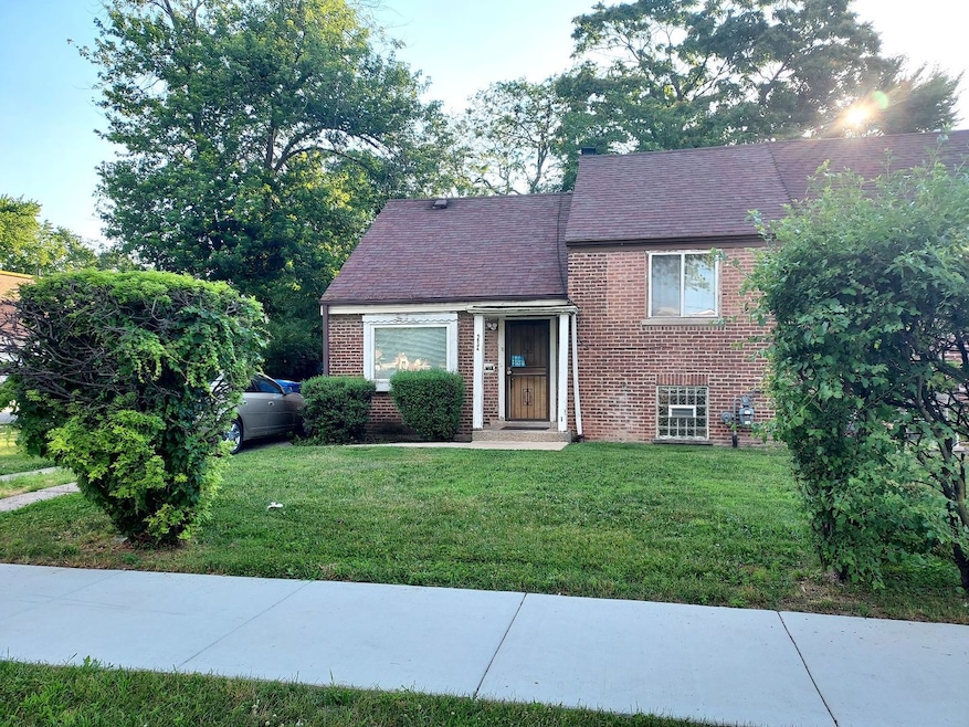 9834 S Oglesby Ave, Chicago, IL 60617 - photo 1