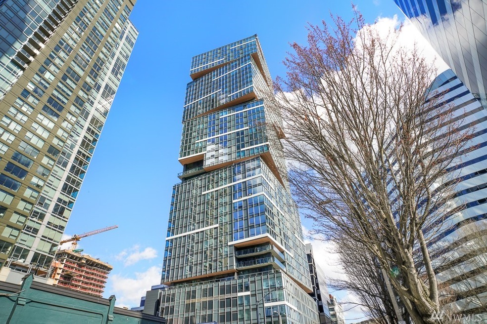 Sold $399,950 • Co-Listing Agent