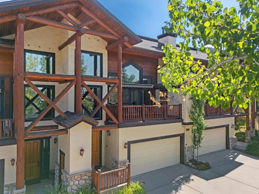 For Sale $1,977,000