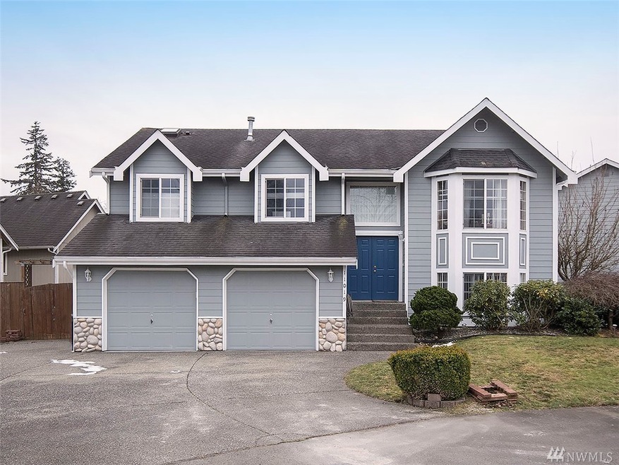 11019 Meridian Place W, Everett, WA 98204 - photo 1
