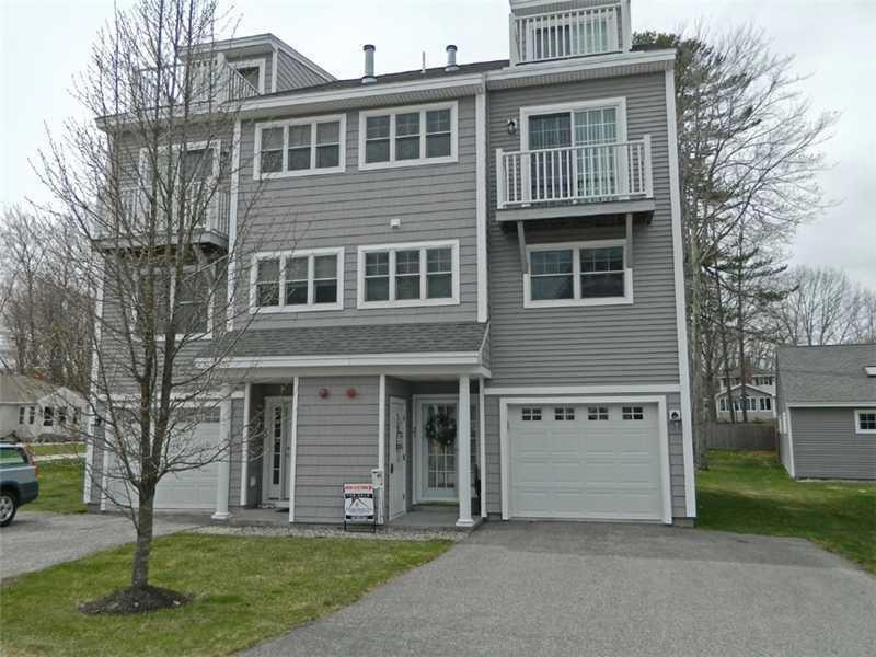 42 Walnut St unit 21, Old Orchard Beach, ME 04064 - photo 1