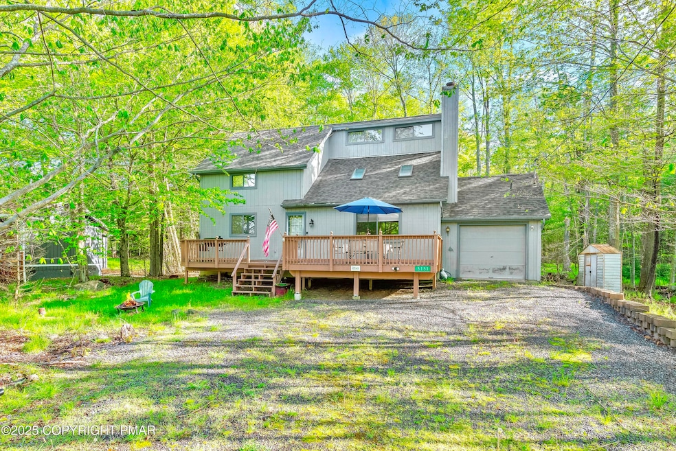 5151 Cresco Dr, Pocono Lake, PA 18347 - photo 1