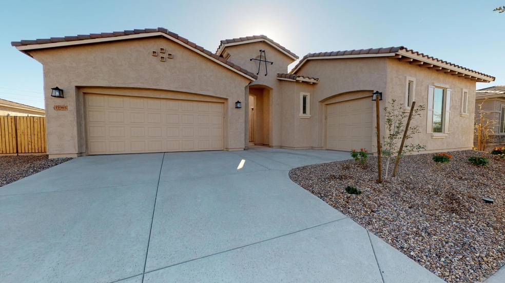 Benissa-19365-S-194th-Way-Lot-58-1009201