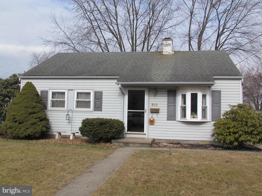 311 5th St, Shoemakersville, PA 19555 - photo 1