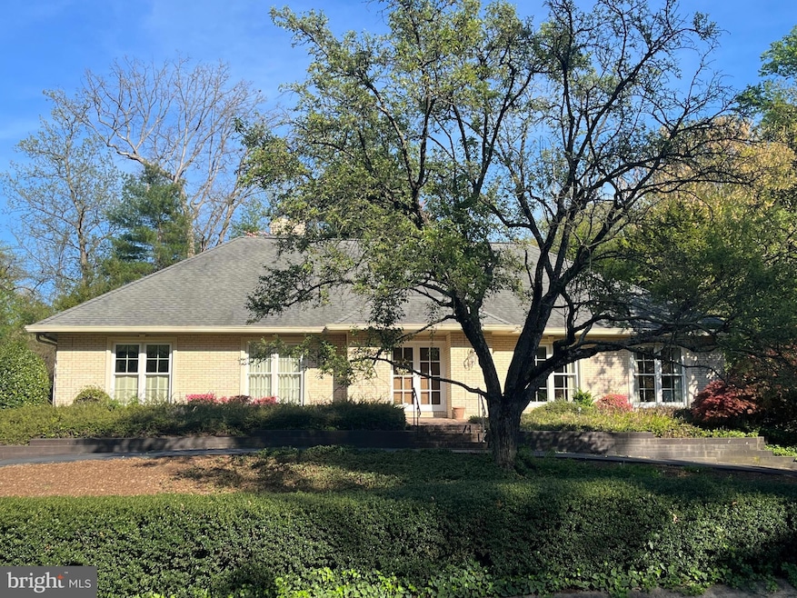 Sold $1,410,000 • Co-Listing Agent