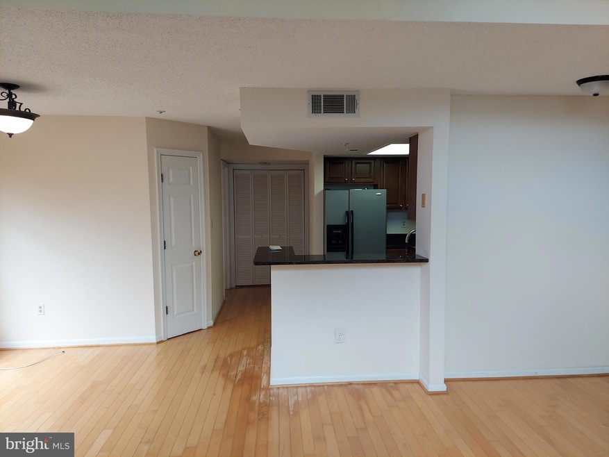 14224 Bowsprit Ln unit 609, Laurel, MD 20707 - photo 1