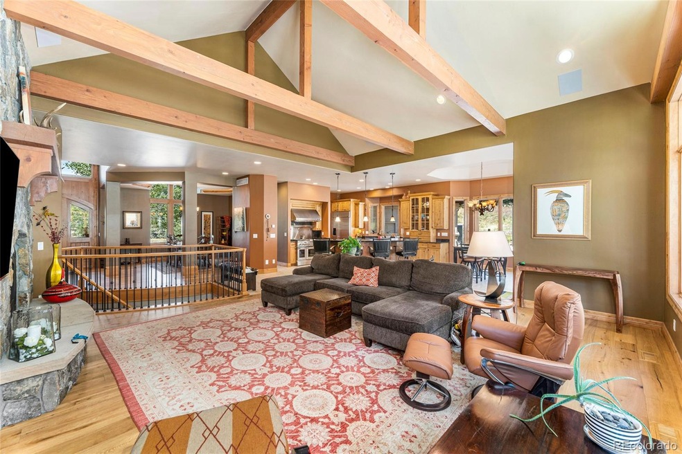 Open concept main floor living