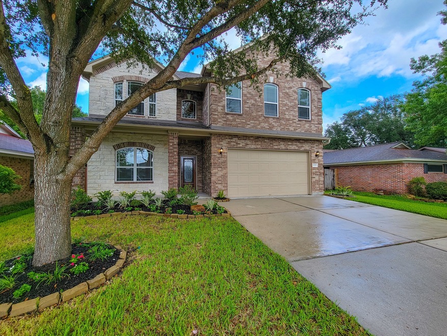 11315 Newton St, Houston, TX 77089 - photo 1