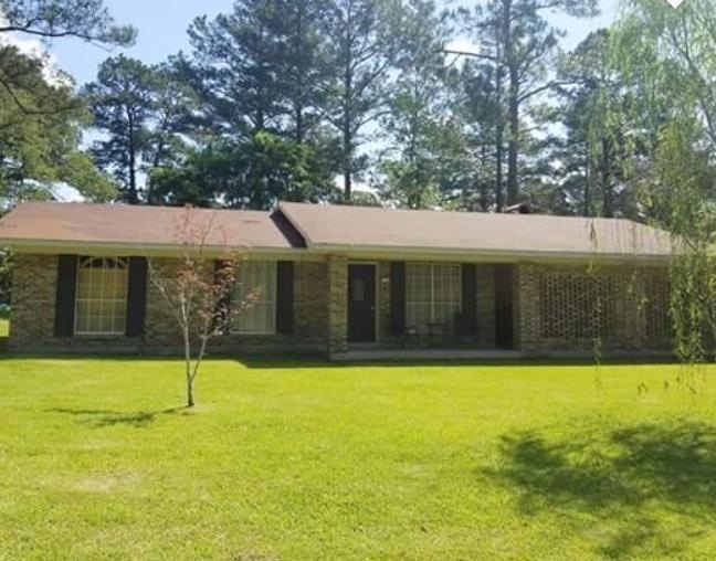 104 Beacon Hill, Pineville, LA 71360 - photo 1