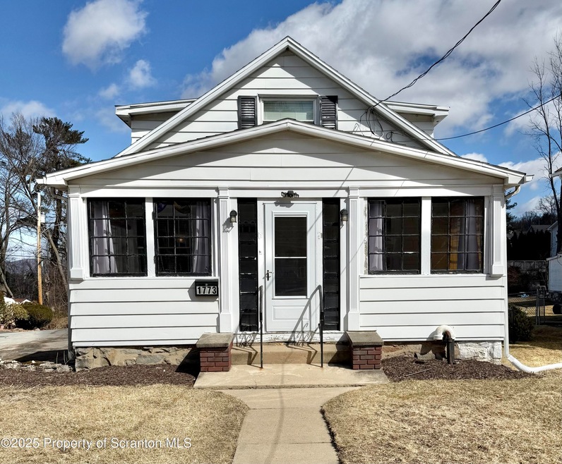 1773 E Mountain Rd, Scranton, PA 18505 - photo 1