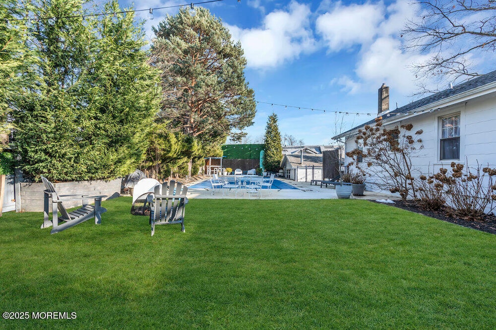 64 Laurel Ave, Neptune, NJ 07753 - photo 1