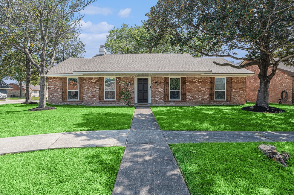 Sold • Co-Listing Agent