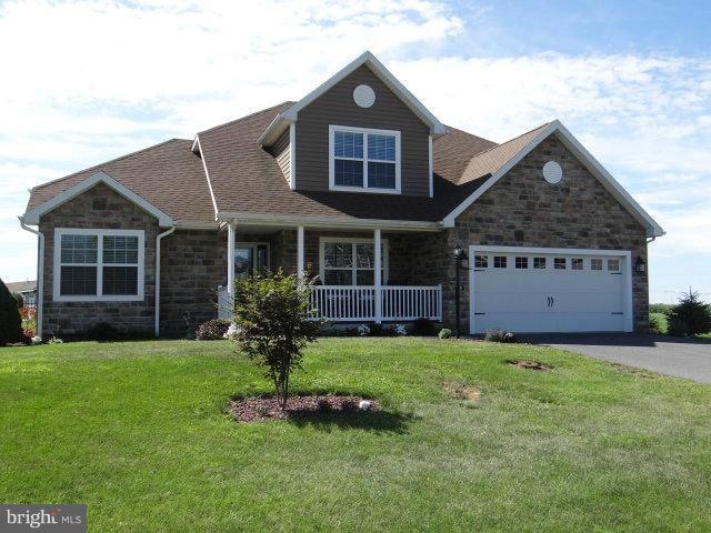 2340 Austin Ave, Chambersburg, PA 17202 - photo 1