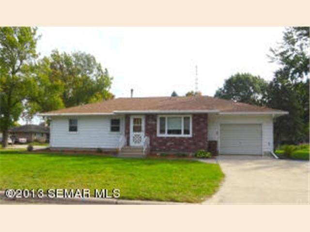 1616 Cheryl St, Albert Lea, MN 56007 - photo 1