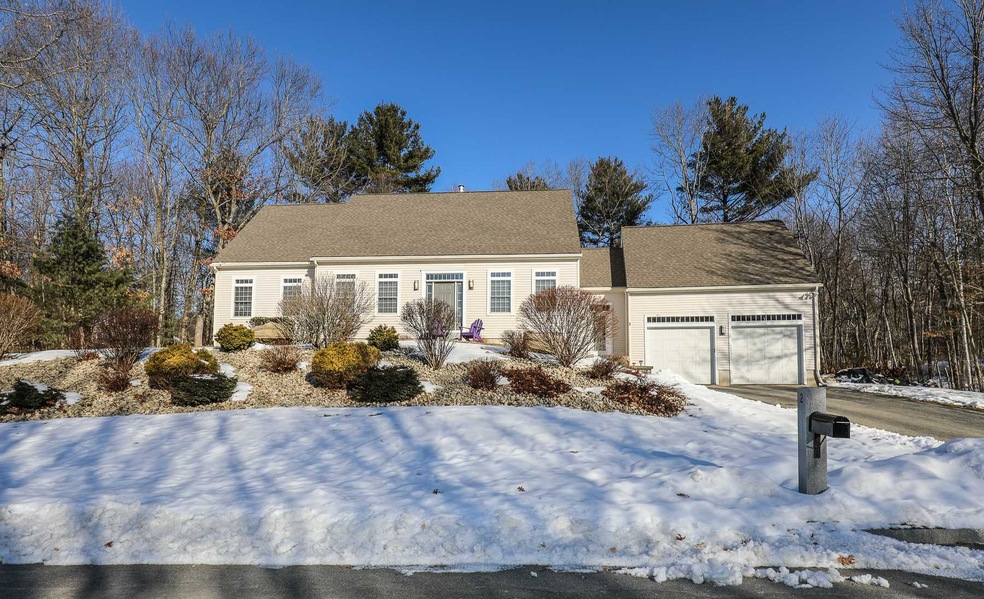 2 Briar Ct, Hooksett, NH 03106 - photo 1
