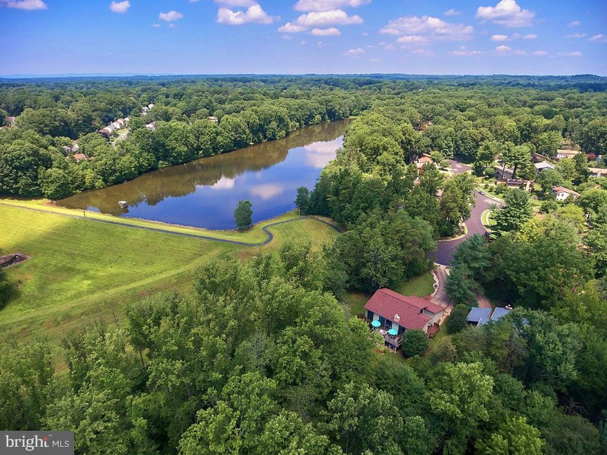 5509 Fireside Ct, Fairfax, VA 22032 - photo 1