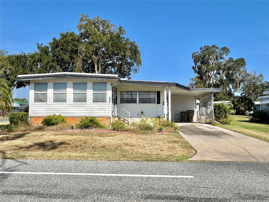 326 Hawthorne Blvd, Leesburg, FL 34748 - photo 1