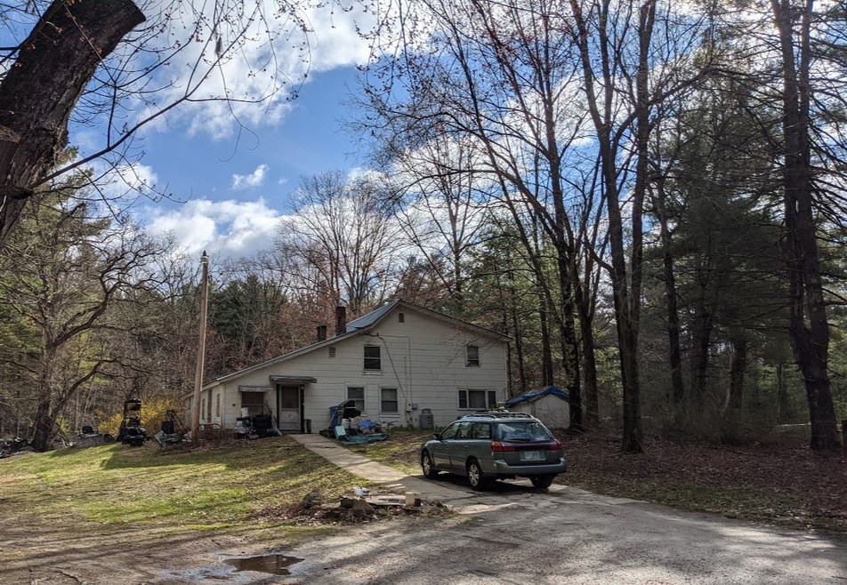 10 Stokes Rd, Londonderry, NH 03053 - photo 1