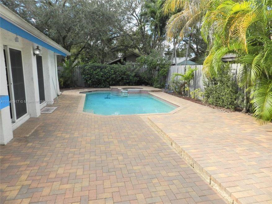 Huge pool patio area - great for entertaining