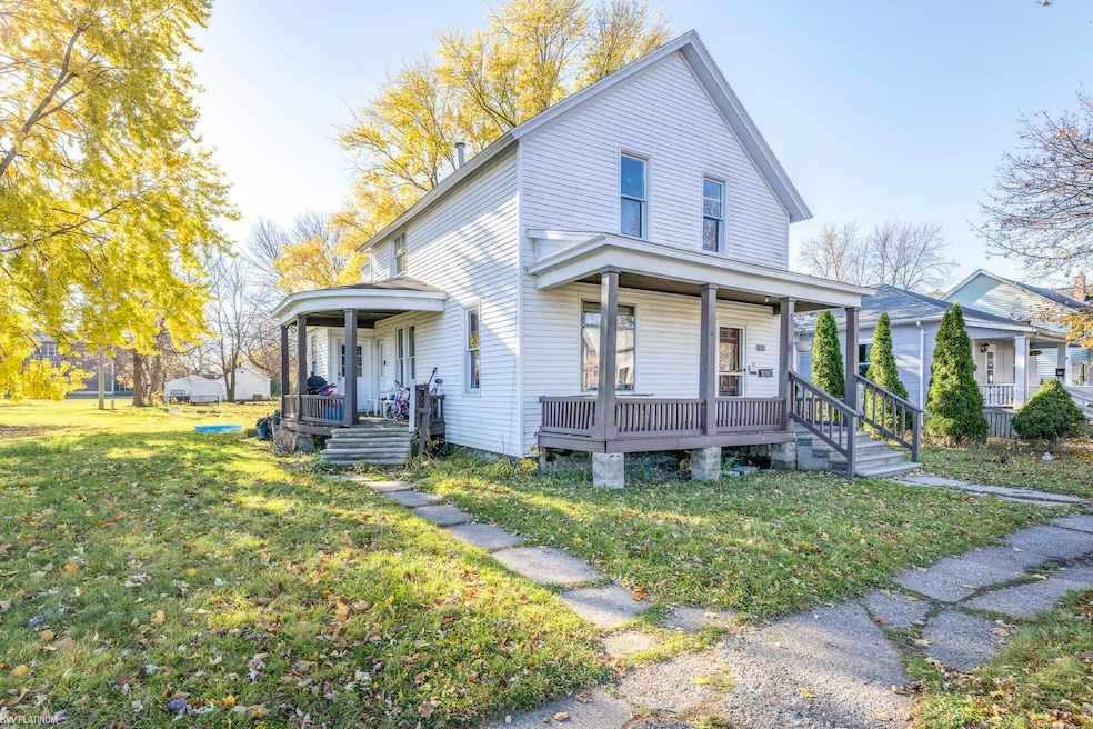 1024 Union St, Port Huron, MI 48060 - photo 1