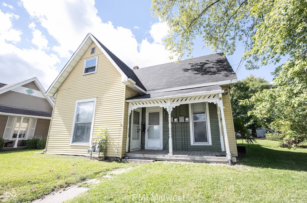 632 S State St, Greenfield, IN 46140 - photo 1