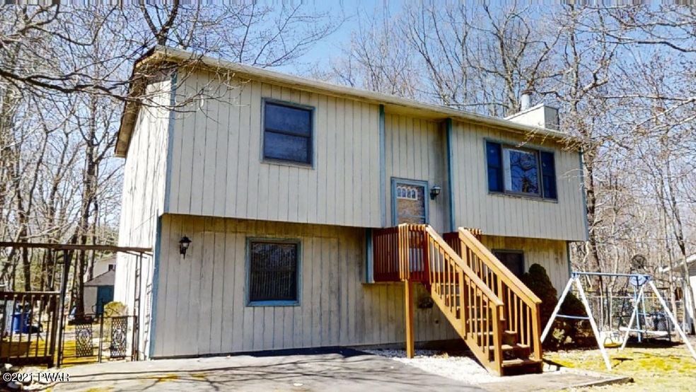 133 Skyview Rd, Dingmans Ferry, PA 18328 - photo 1